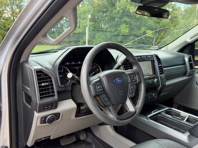 Used 2021 Ford F250 XLT w/ XLT Premium Package AWD/4WD image 12