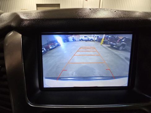 Used 2016 Chevrolet Suburban LT w/ LT Signature Package image 42