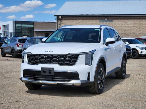 New 2026 Kia Sorento S AWD/4WD image 4
