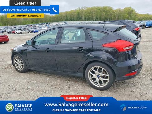 Used 2016 Ford Focus SE w/ Equipment Group 201A FWD image 3