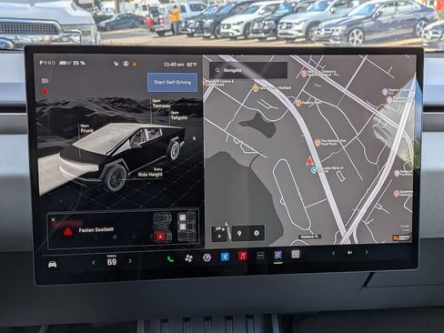 Used 2024 Tesla Cybertruck AWD Crew Cab image 11