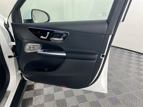 Certified 2026 Mercedes-Benz GLC 300 4MATIC image 27