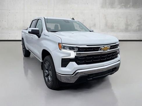 New 2026 Chevrolet Silverado 1500 LT image 2