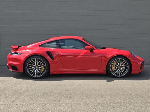 Certified 2021 Porsche 911 Turbo S AWD/4WD image 17