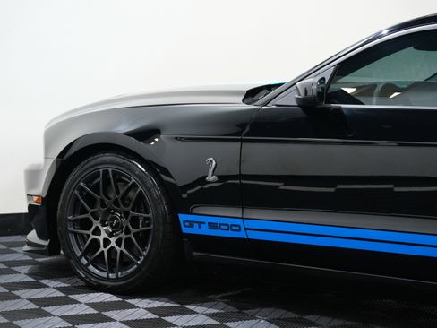 Used 2013 Ford Mustang Shelby GT500 image 19