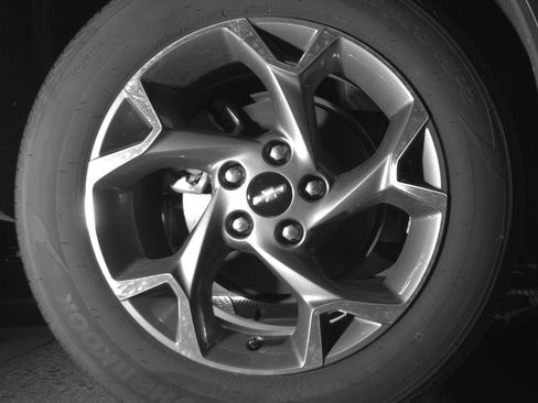 Used 2025 Chevrolet Trax LT w/ LT Convenience Package FWD image 15