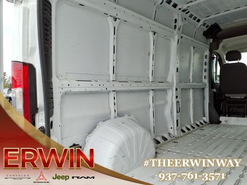 Used 2024 RAM ProMaster 2500 w/ Convenience Group FWD image 25