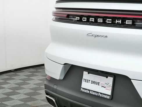 New 2026 Porsche Cayenne Coupe AWD/4WD image 38