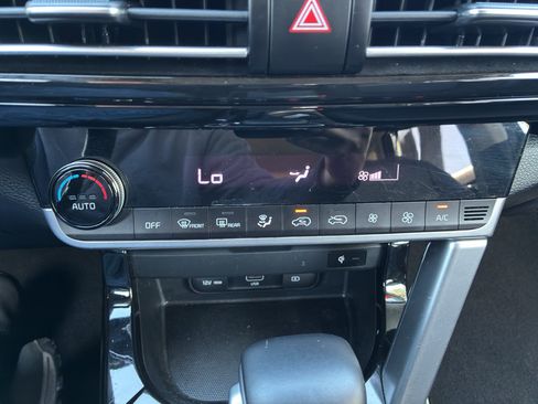 Used 2023 Kia Seltos EX AWD/4WD image 30