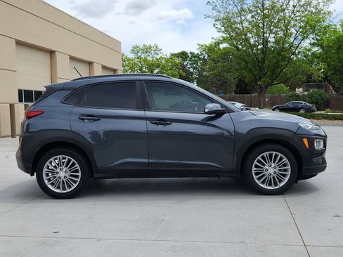 Used 2021 Hyundai Kona SEL FWD image 6