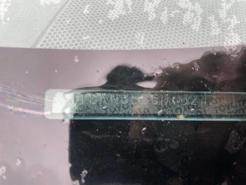 Used 2013 Toyota Prius Two image 41