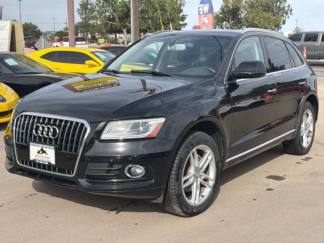 Used 2017 Audi Q5 2.0T Premium Plus w/ Technology Package AWD/4WD image 3