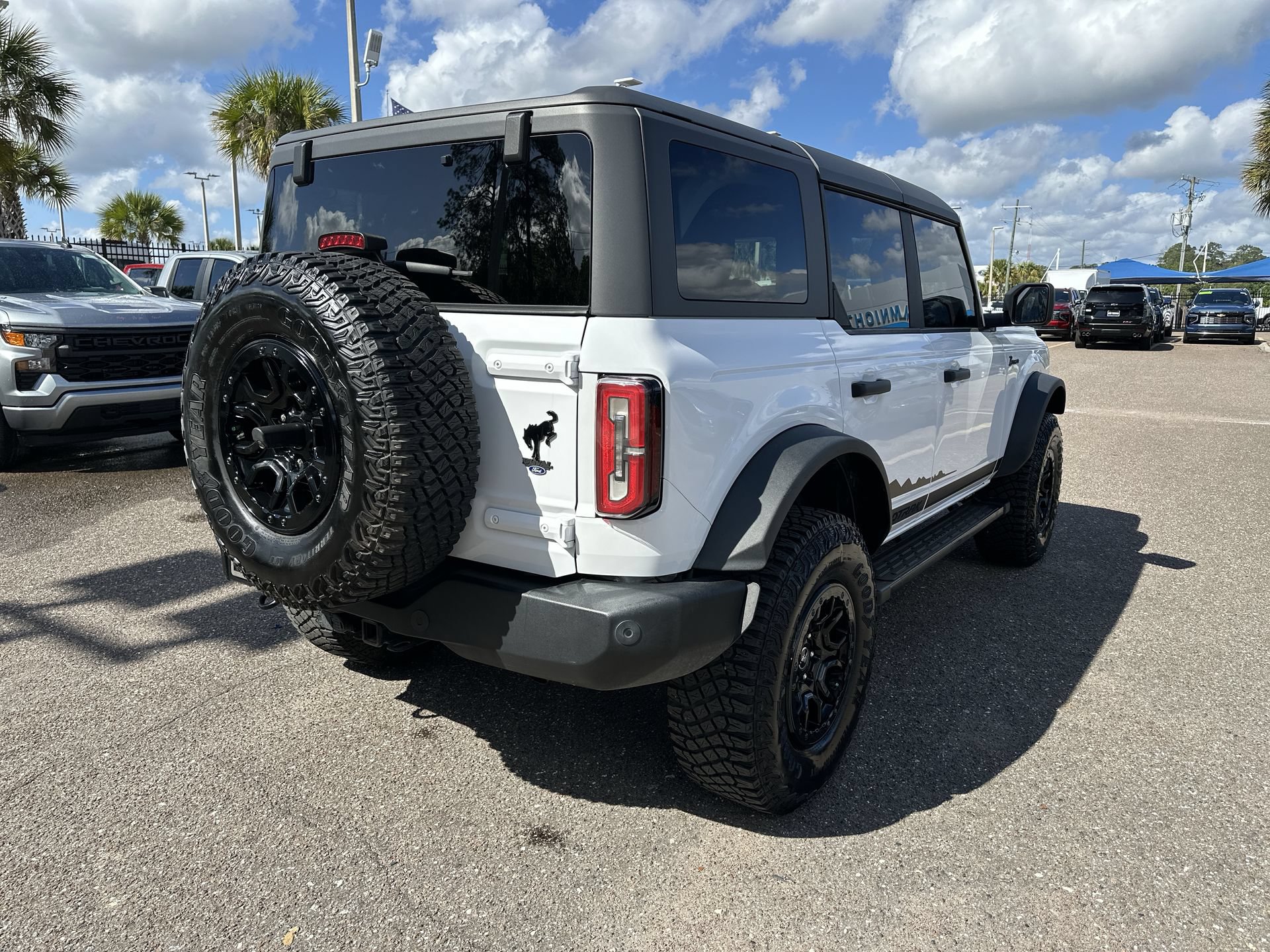Used 2022 Ford Bronco Wildtrak AWD/4WD image 16