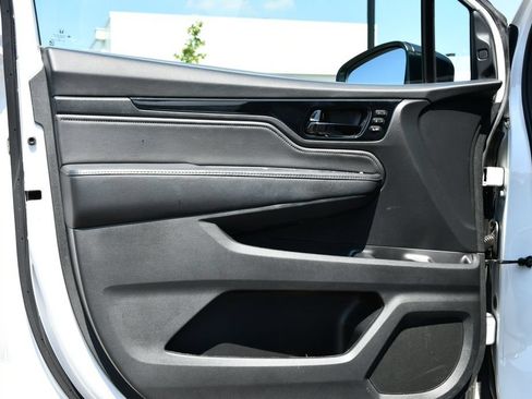 Used 2021 Honda Odyssey Touring image 17