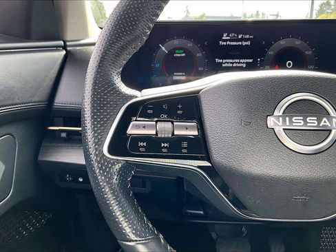 Used 2024 Nissan Ariya FWD image 12