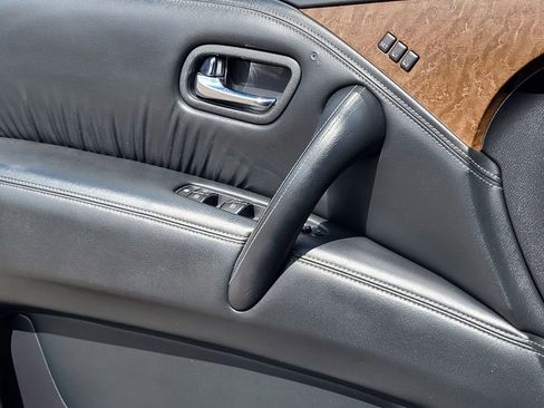 Used 2017 INFINITI QX80 2WD image 20