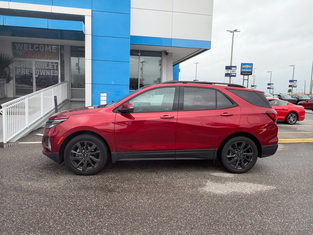Used 2023 Chevrolet Equinox RS w/ RS Leather Package FWD image 2
