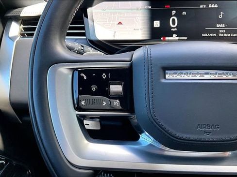 Used 2023 Land Rover Range Rover SE AWD/4WD image 18