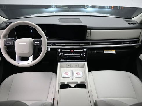 Used 2026 Hyundai Santa Fe SE AWD/4WD image 24