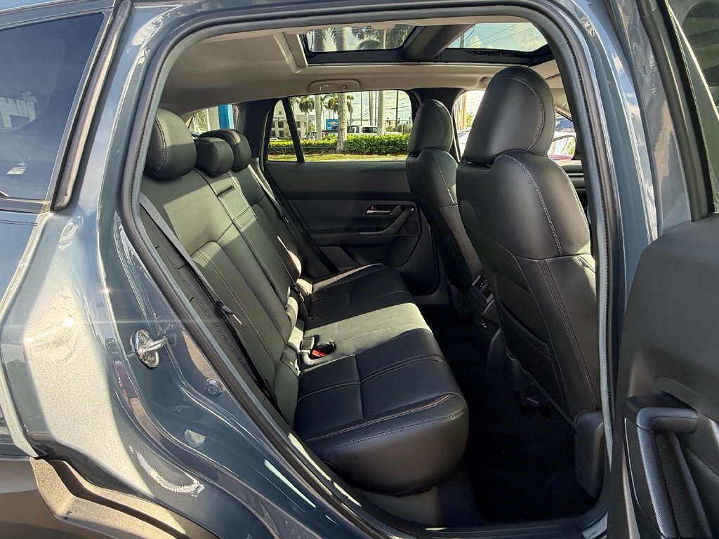 Used 2024 MAZDA CX-50 AWD 2.5 Turbo w/ Cargo Package image 17