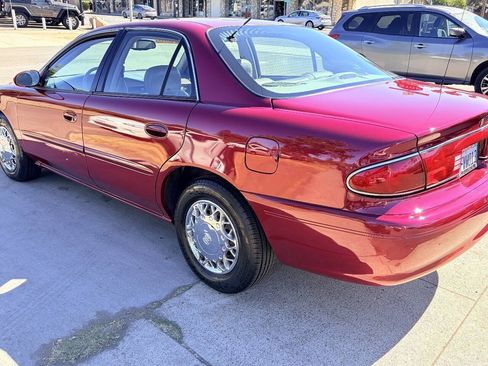 Used 2004 Buick Century Custom FWD image 5