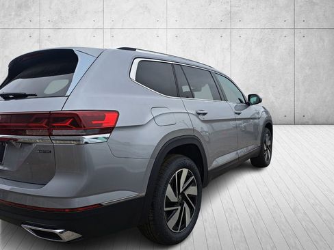 New 2026 Volkswagen Atlas SEL image 5