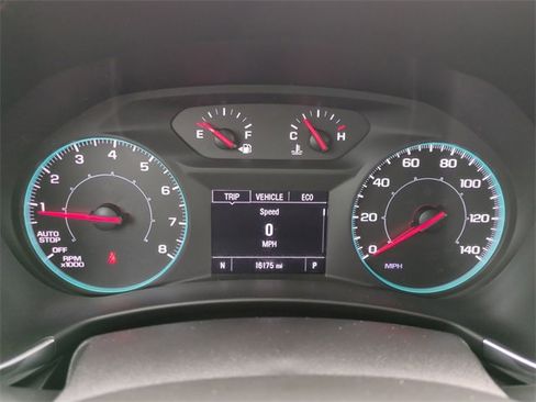 Used 2024 Chevrolet Equinox LS w/ Driver Confidence II Package image 31