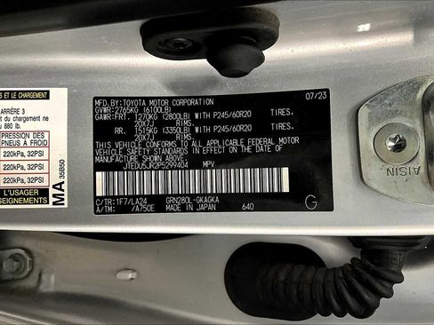 Used 2023 Toyota 4Runner Limited image 35