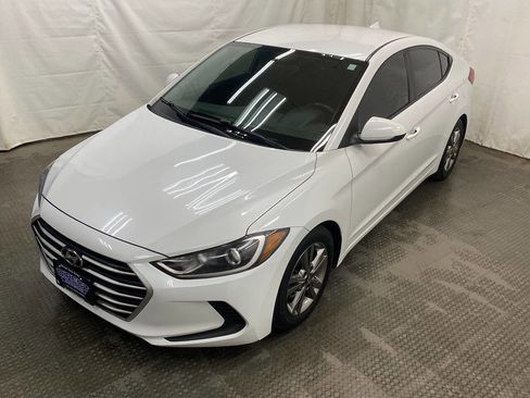 Used 2018 Hyundai Elantra SEL image 5