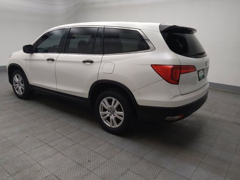 Used 2018 Honda Pilot LX image 3