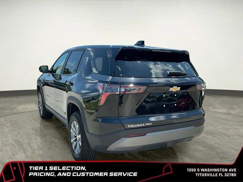 Used 2025 Chevrolet Equinox LT AWD/4WD image 6