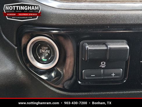 Used 2024 Chevrolet Silverado 3500 LT w/ Convenience Package AWD/4WD image 14