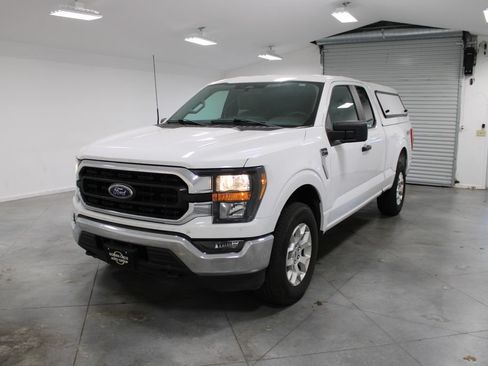 Used 2023 Ford F150 XLT w/ Trailer Tow Package AWD/4WD image 5