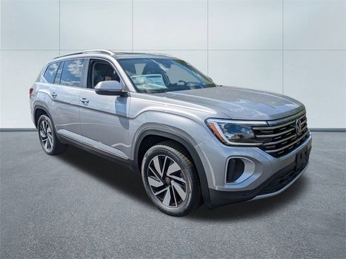 New 2025 Volkswagen Atlas SEL image 1