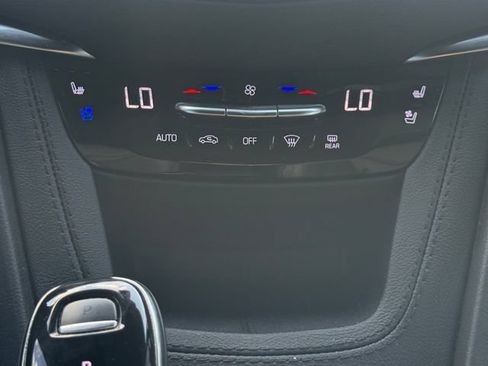 Used 2024 Cadillac XT5 Premium Luxury w/ Technology Package FWD image 4