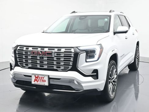 New 2026 GMC Terrain Denali image 2