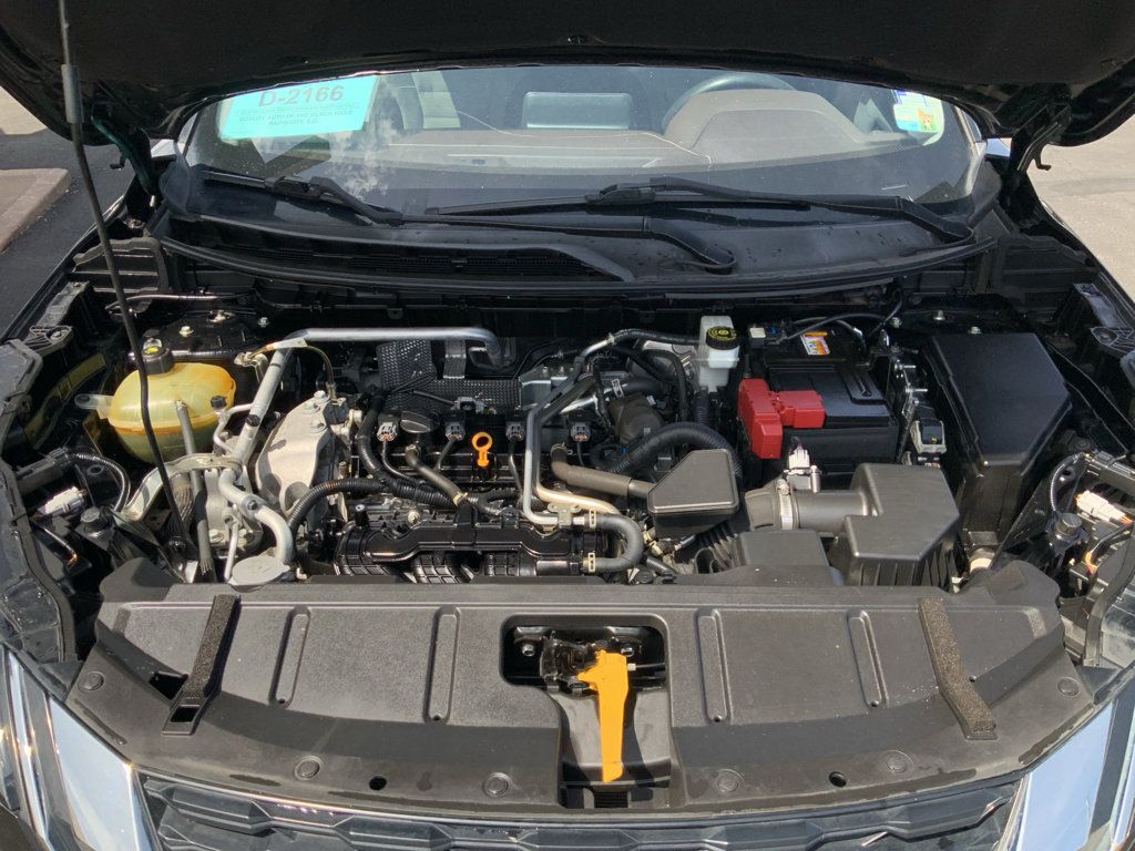 Used 2021 Nissan Rogue S AWD/4WD image 21