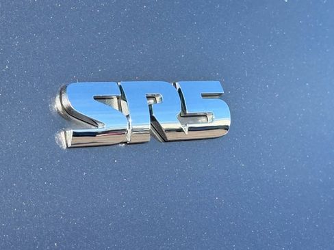 Used 2016 Toyota 4Runner SR5 image 11