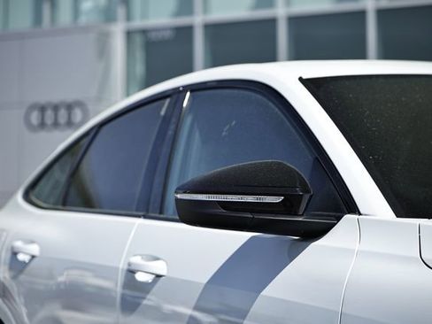 New 2026 Audi SQ5 Premium Plus image 3