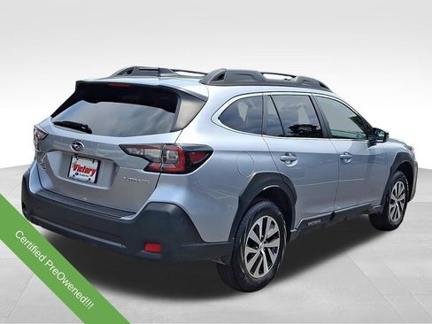 Used 2025 Subaru Outback Premium AWD/4WD image 6