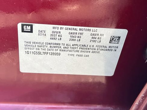 Used 2015 Chevrolet Malibu LT w/ Power Convenience Package image 34