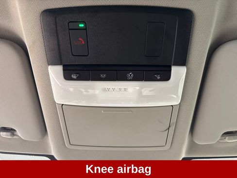 Used 2023 Nissan Rogue SV AWD/4WD image 18