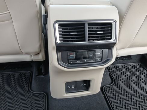 New 2026 Volkswagen Atlas SEL Premium R-Line AWD/4WD image 23