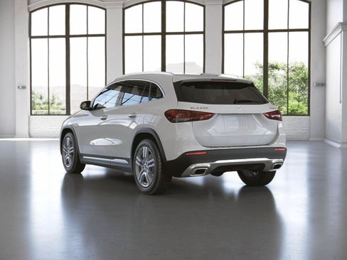 Certified 2023 Mercedes-Benz GLA 250 4MATIC image 43