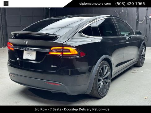 Used 2018 Tesla Model X 100D image 7
