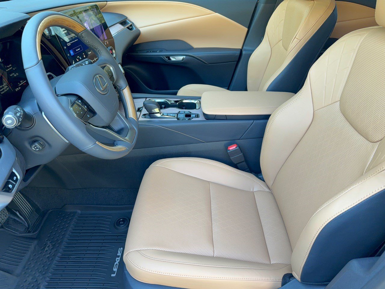 New 2026 Lexus RX 350 AWD image 5