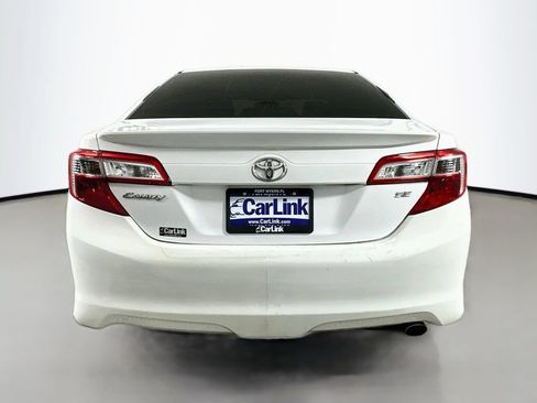 Used 2012 Toyota Camry SE FWD image 7