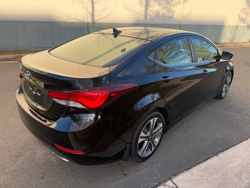 Used 2014 Hyundai Elantra Sport image 4
