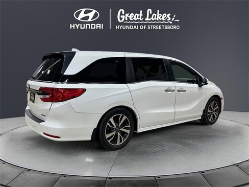 Used 2021 Honda Odyssey Touring image 5