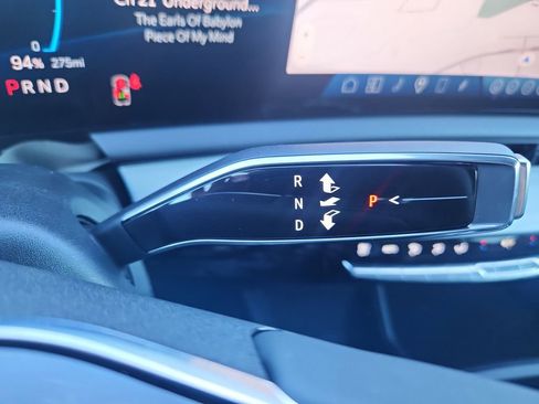 New 2026 Cadillac Optiq Luxury 2 AWD/4WD image 14